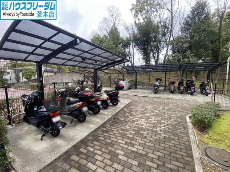 設備 バイク置き場