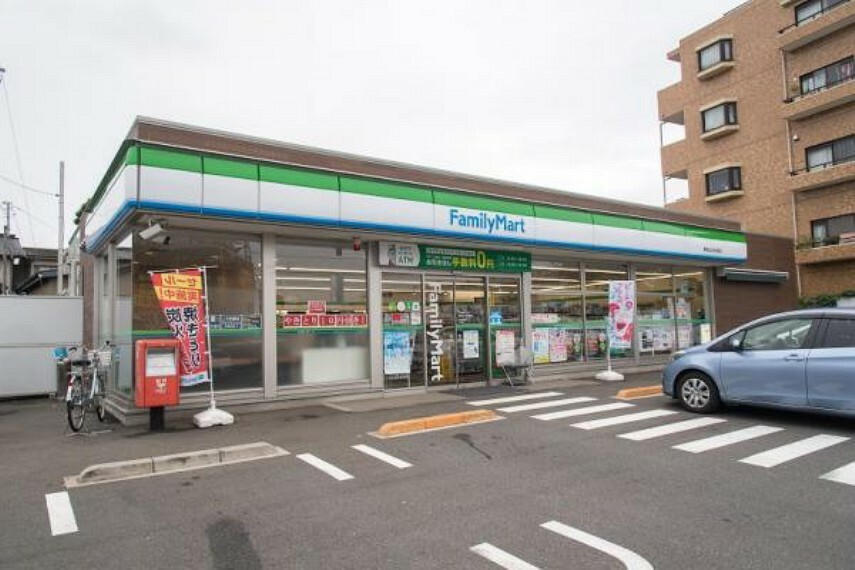 コンビニ ファミリーマート東村山久米川町店