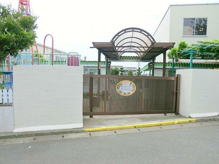 幼稚園・保育園 【毛利台幼稚園】1220m　魅力は「屋内プ-ル」が完備されていることです。 屋内プールですから天候・季節に関係無く1年中入れます。