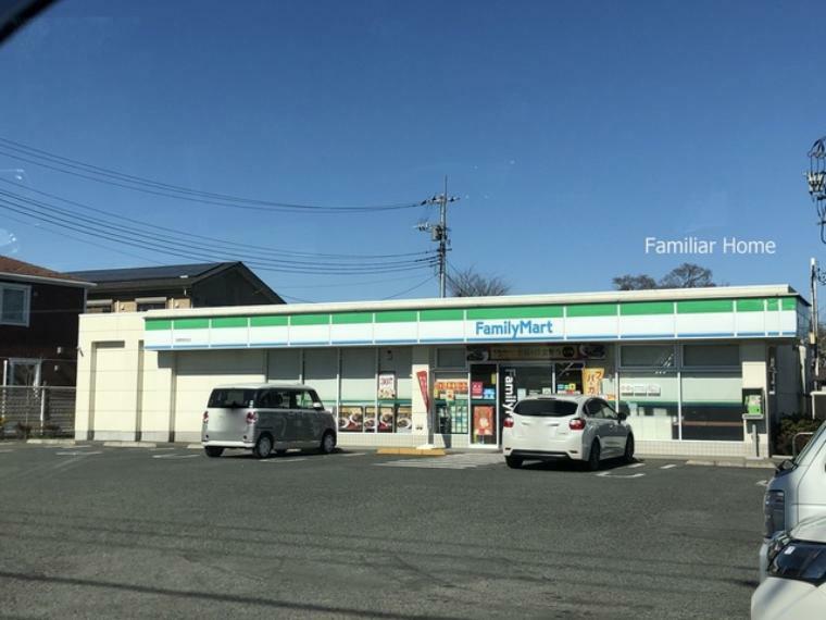 コンビニ ファミリーマート瑞穂長岡店