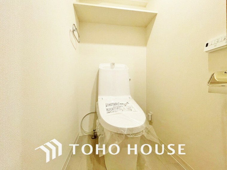 トイレ トイレには快適な温水洗浄便座付