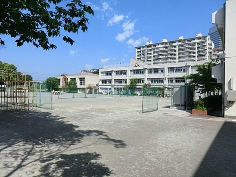 小学校 川崎市立東小倉小学校