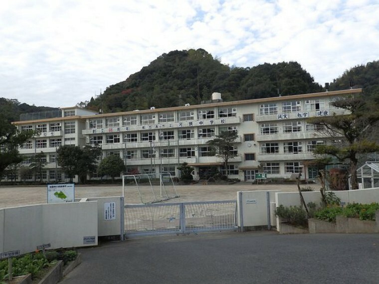 中学校 河頭中学校