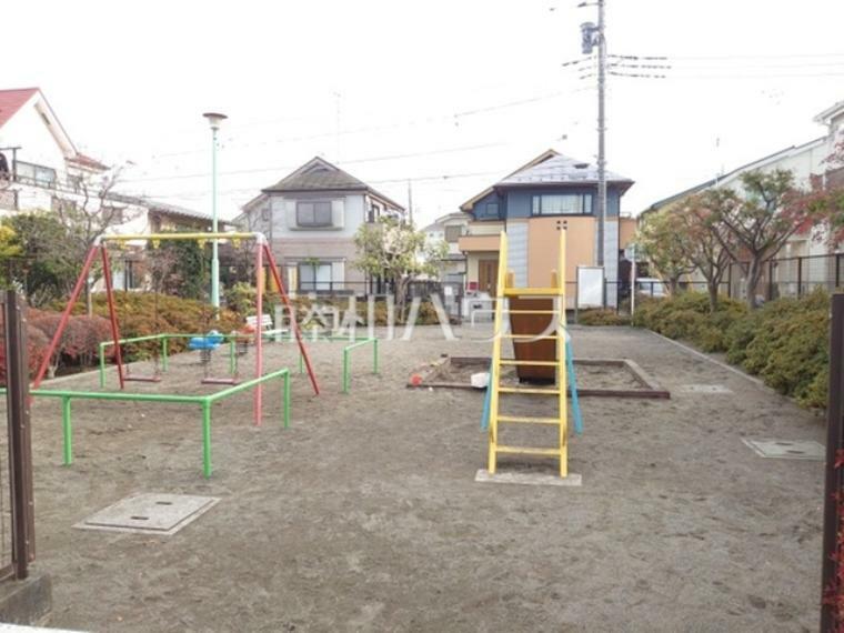 公園 仲町みつばつつじ公園