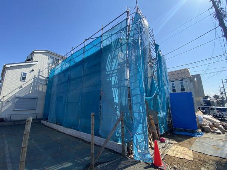 現況外観写真 ■建物面積:110.54平米の2階建て4LDKタイプ（5LDKタイプに変更可能）