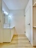 ランドリースペース 洗面室・浴室はキッチンから移動しやすい位置にあり家事動線良好！
