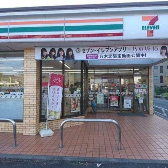 コンビニ セブンイレブン小平小川上宿店