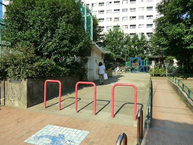 周辺環境:堀ノ内東公園