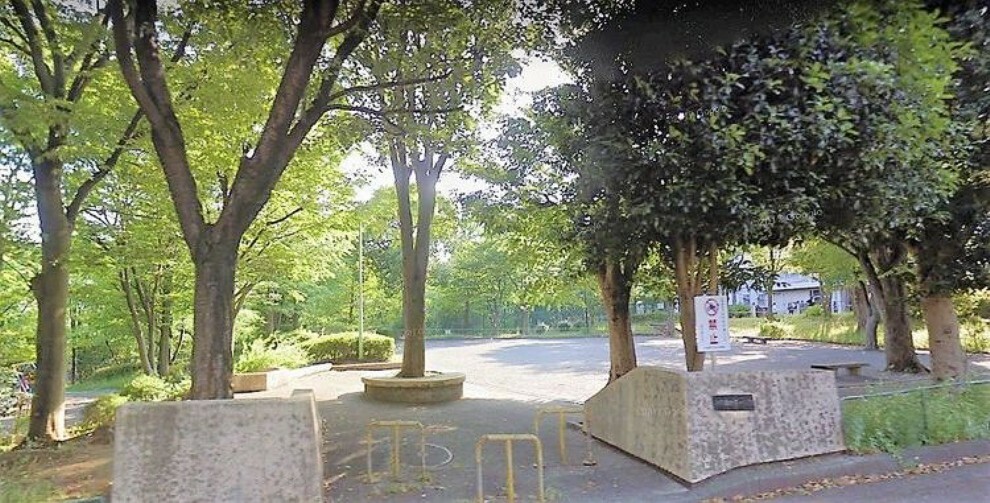 公園 今宿東町第一公園 徒歩2分。