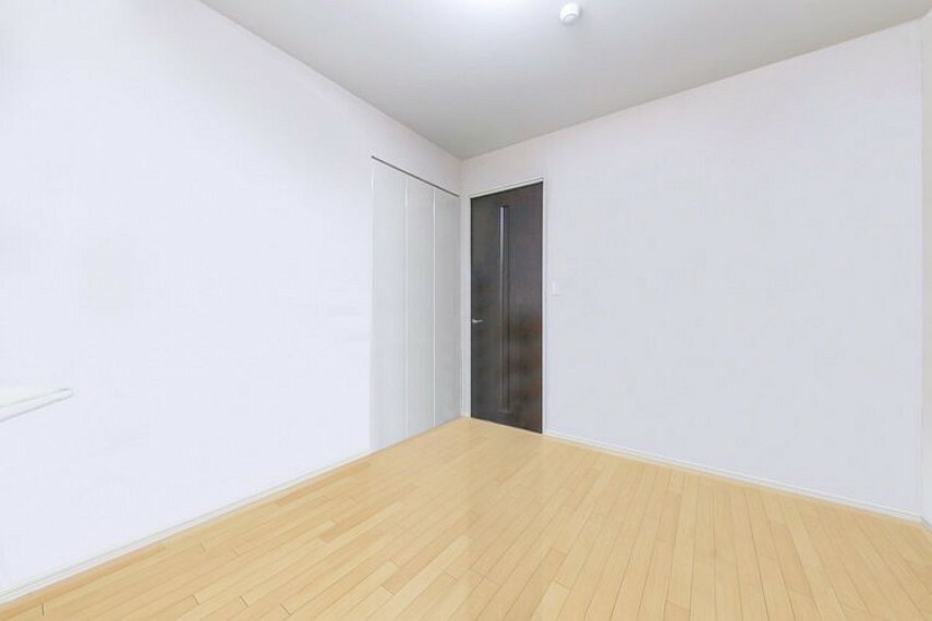 洋室（1）（約6.3帖）※画像はCGにより家具等の削除、床・壁紙等を加工した空室イメージです。