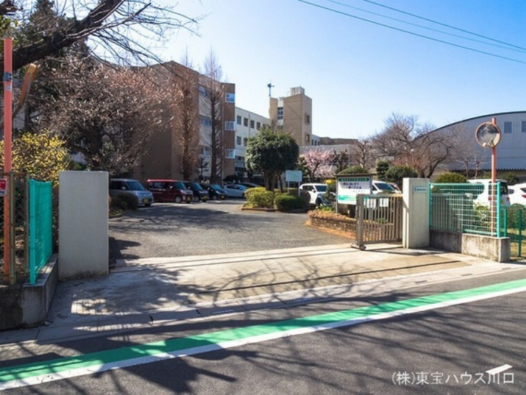 中学校 桶川市立桶川東中学校 400m