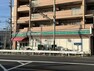 コンビニ ローソンストア100川崎藤崎店 徒歩3分。