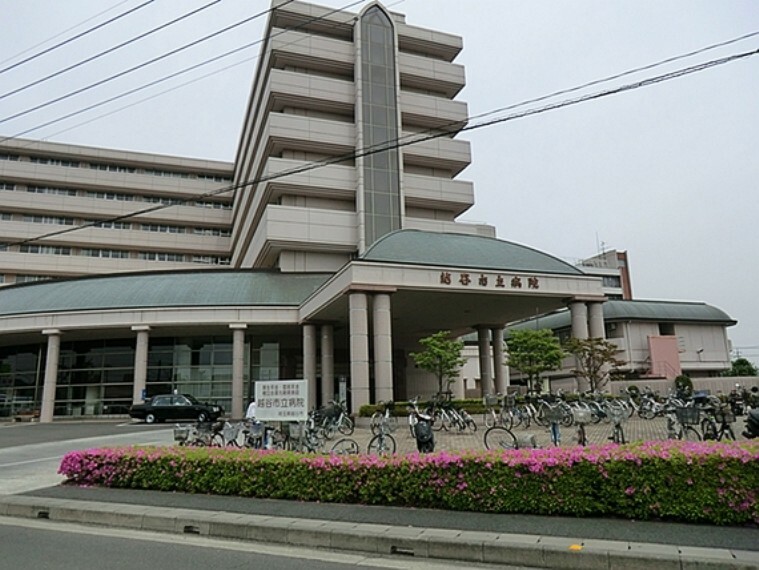 病院 全国でも例外的に、新たな病院の誘致が積極的に行われている越谷市のみならず、埼玉県東部地域における中核医療機関としての役目を担っている。