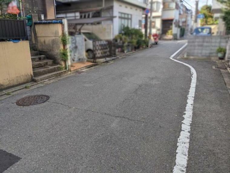 現況写真 前面道路含む現地写真