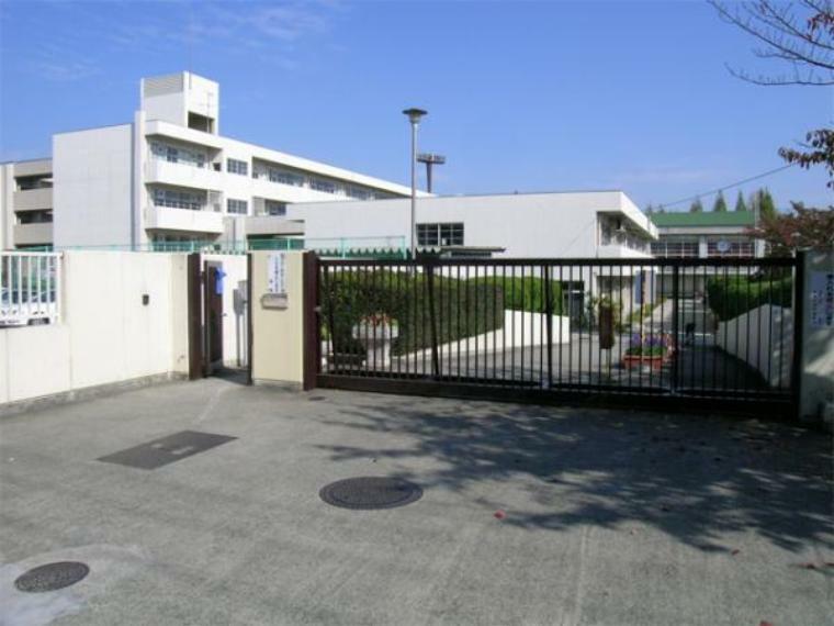 中学校 片山中学校