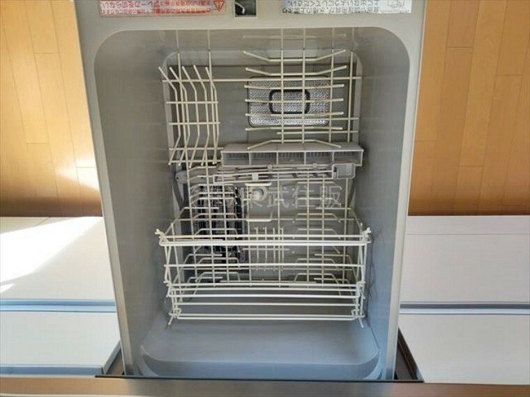洗い物の手間が省ける食洗機付き
