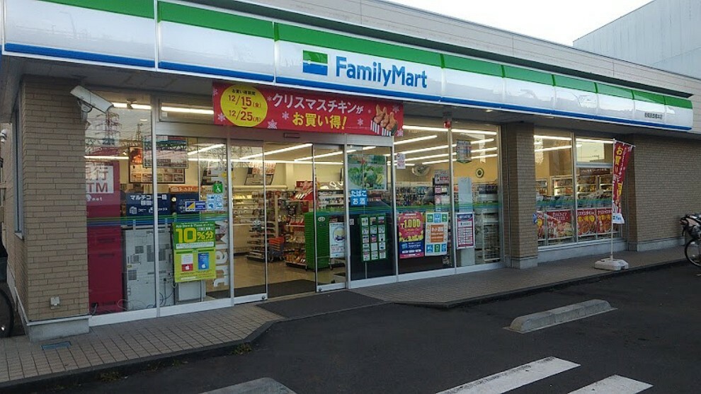 コンビニ 【コンビニエンスストア】ファミリーマート　相模原西橋本店まで347m