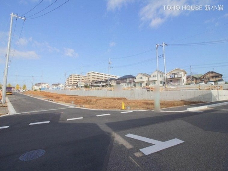 現況写真 前面道路含む現地2023/11/21