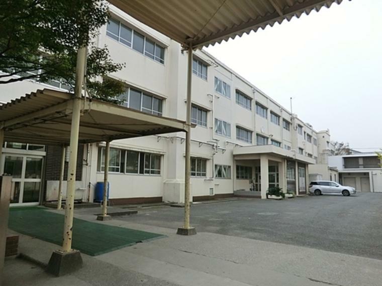 小学校 横浜市立藤の木小学校