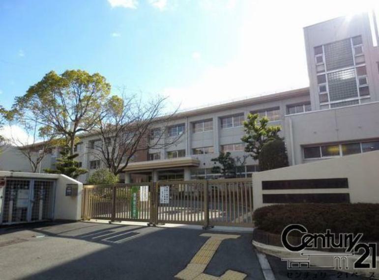 小学校 広陵町立真美ケ丘第一小学校