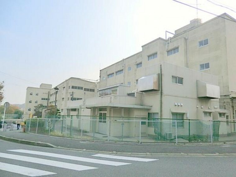 小学校 横浜市立飯島小学校　約460m