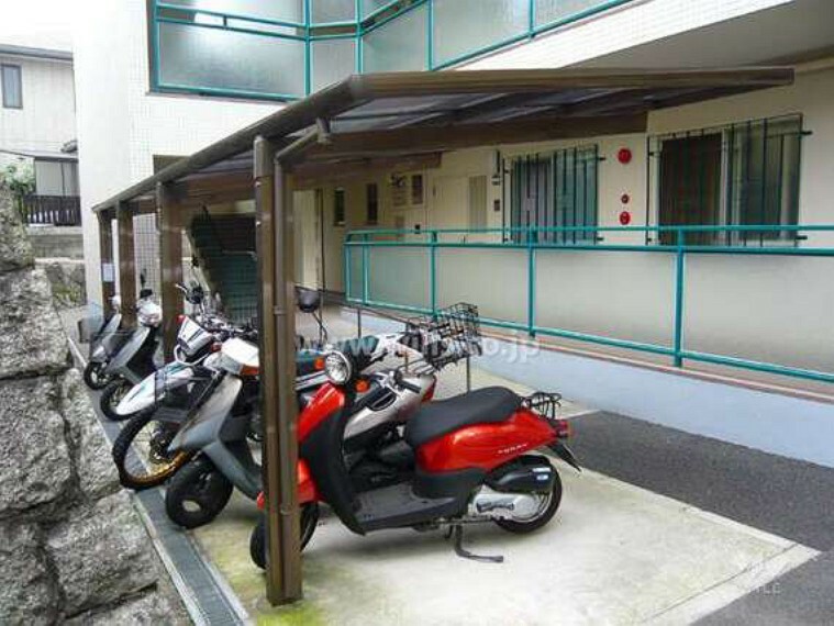 駐輪場 バイク置場