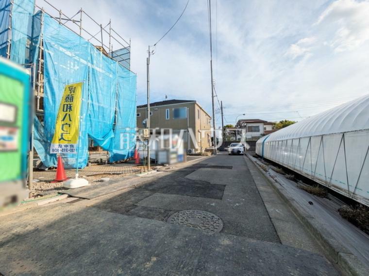 接道状況および現場風景　【府中市是政1丁目】