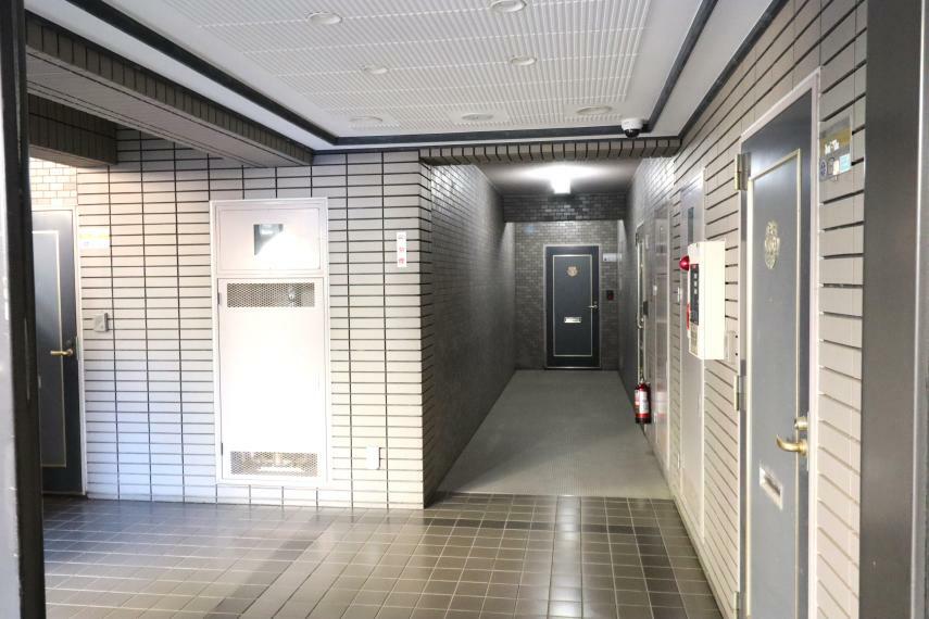 1階共用廊下（2024年2月撮影）