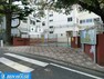 小学校 横浜市立寺尾小学校 徒歩13分。教育施設が近くに整った、子育て世帯も安心の住環境です。