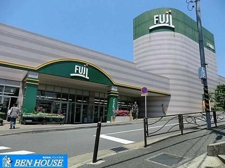 スーパー Fuji上野川店 徒歩13分。