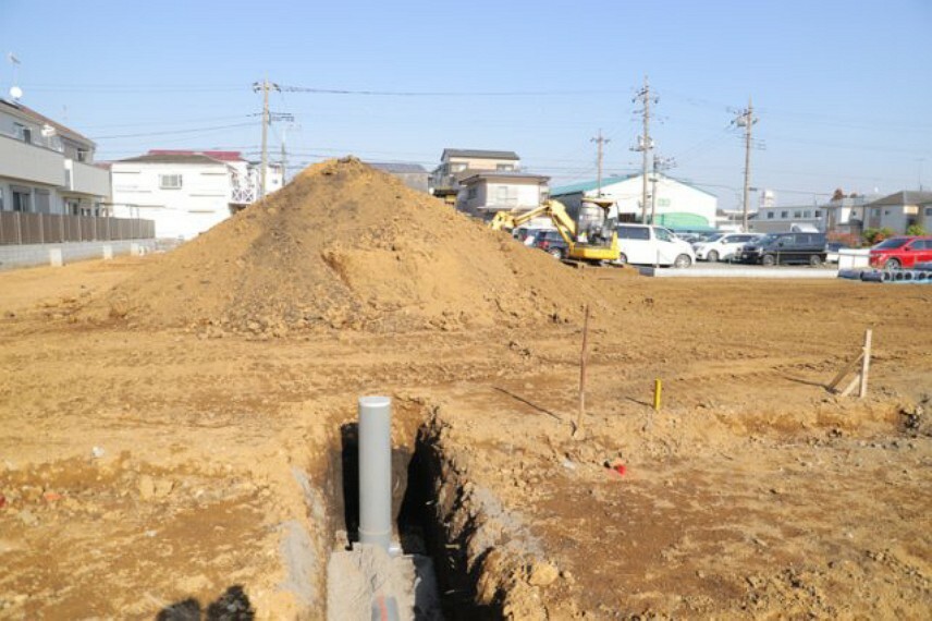 現況写真 土地探しをしていると都市計画区域という言葉を目にすると思います。法律によって、都道府県知事や国土交通大臣が指定するエリアのことを指しており、都市計画区域は市街化区域と市街化調整区域に分けられています。