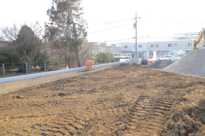 現況写真 最寄り駅が近いなどの交通アクセスが良い土地だと暮らしやすいですよね。通勤・通学の観点から土地を選ぶことも大切です！自身や家族のライフワークからあったの物件を探しましょう！当社営業がお力になります！