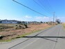 現況写真 前面道路含む現地写真■日野市新井1　売地■