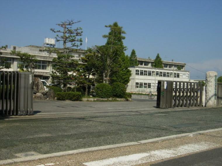 小学校 守山市立河西小学校