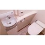 トイレ 温水洗浄便座付の快適なトイレ