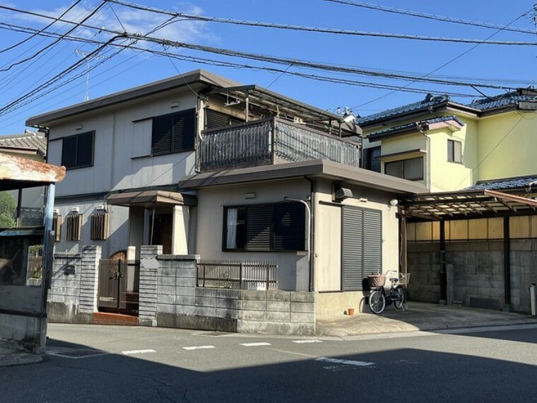 外観写真 車通りの少ない閑静な住宅地、のびのびした子育てに適します。