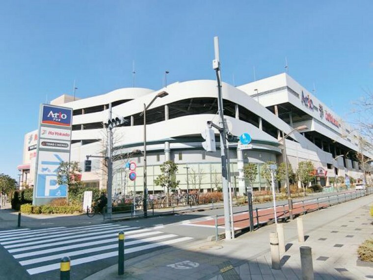 ショッピングセンター アリオ西新井　800m