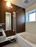 浴室 【リフォーム済み】浴室はハウステック製の新品のユニットバスに交換しました。1日の疲れをゆっくり癒すことができますよ。