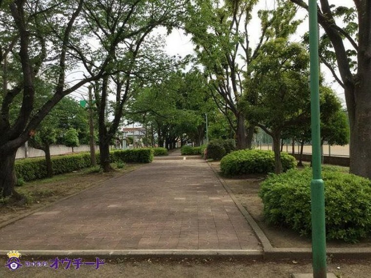 戸塚東公園 徒歩7分。