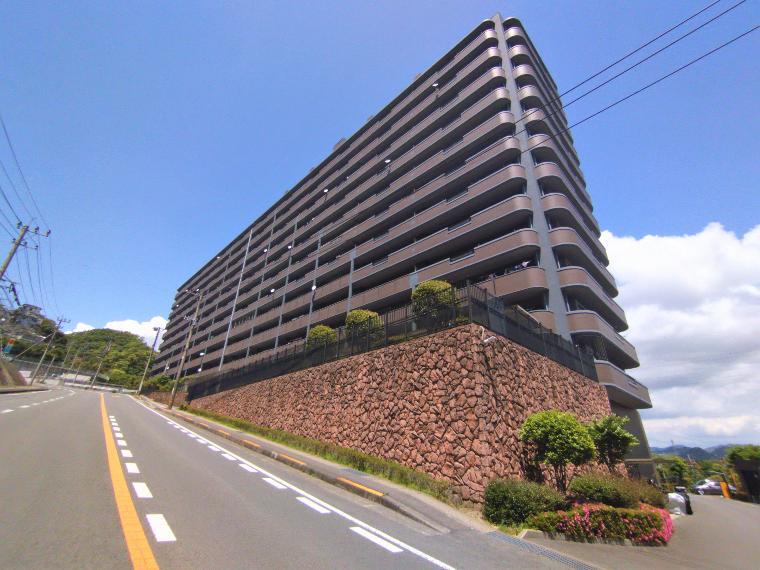 コアマンション青山グランヒルズ 8階