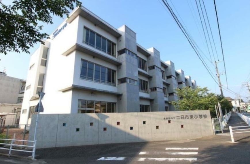 小学校 筑紫野市立二日市東小学校