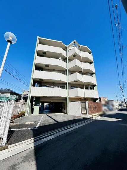 外観写真 現地のご見学予約もスタートしました。周辺で売りに出ている物件も沢山御座います。まとめてご見学ができますのでお気軽にお申しつけください。