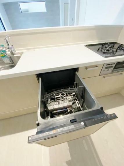 食洗器乾燥機<BR/>洗い物の時間を短縮！ビルトインの食洗機付き