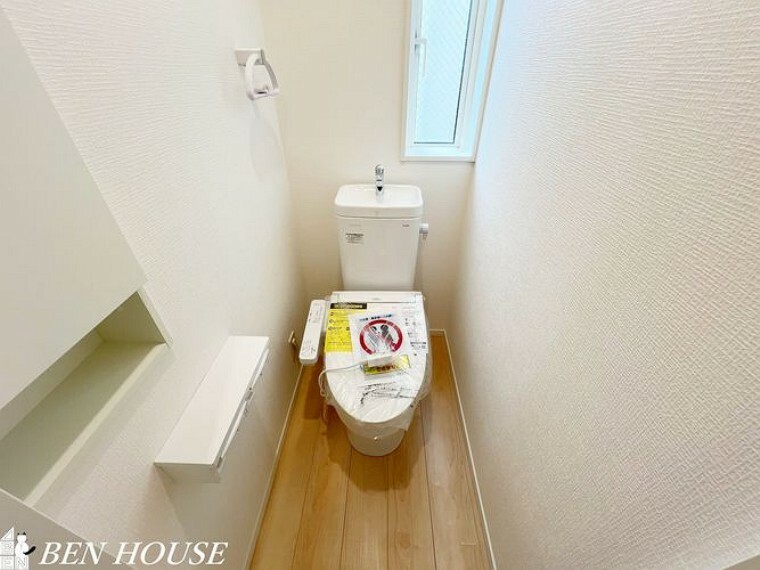 トイレ トイレ・2か所トイレがあるので、朝の忙しい時間帯もご家族がスムーズに準備でき、便利ですね。