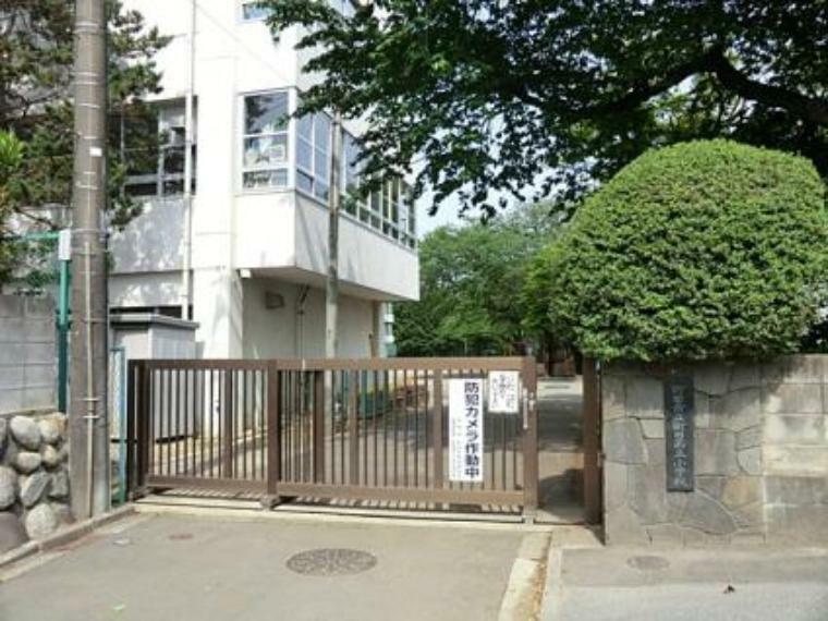 小学校 【小学校】町田第三小学校まで373m