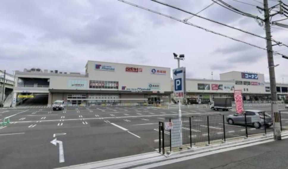 スーパー 【スーパー】mandai（万代） 堺高須店まで256m