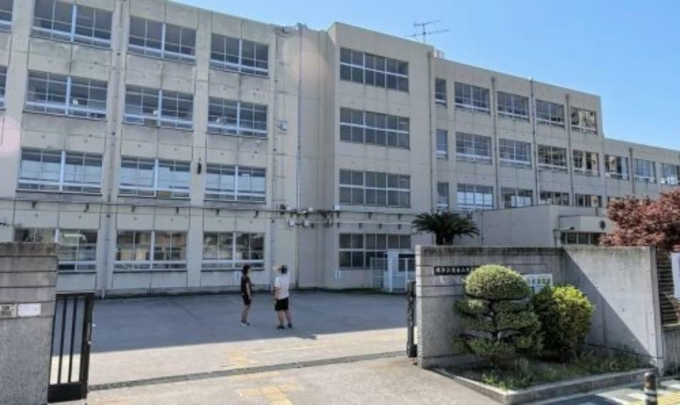 【中学校】堺市立浅香山中学校まで987m