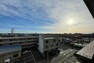 眺望 バルコニーからの眺め（南西方向）［2024年2月27日撮影］