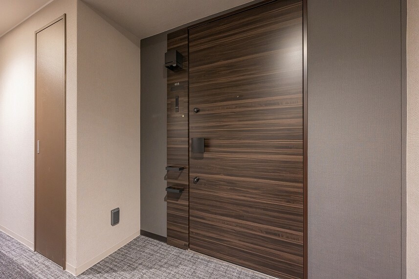 プライバシー性を保つホテルライクな内廊下設計