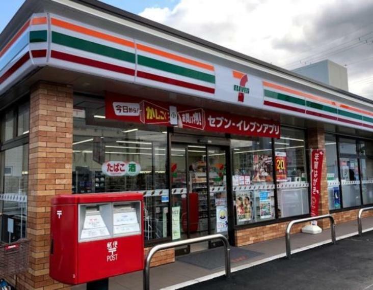 コンビニ セブンイレブン堺金岡町店